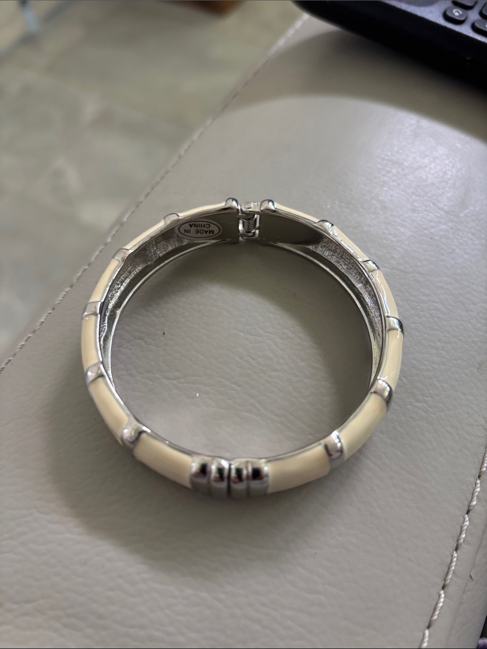 Cream and Silver Hinged Bangle Bracelet
